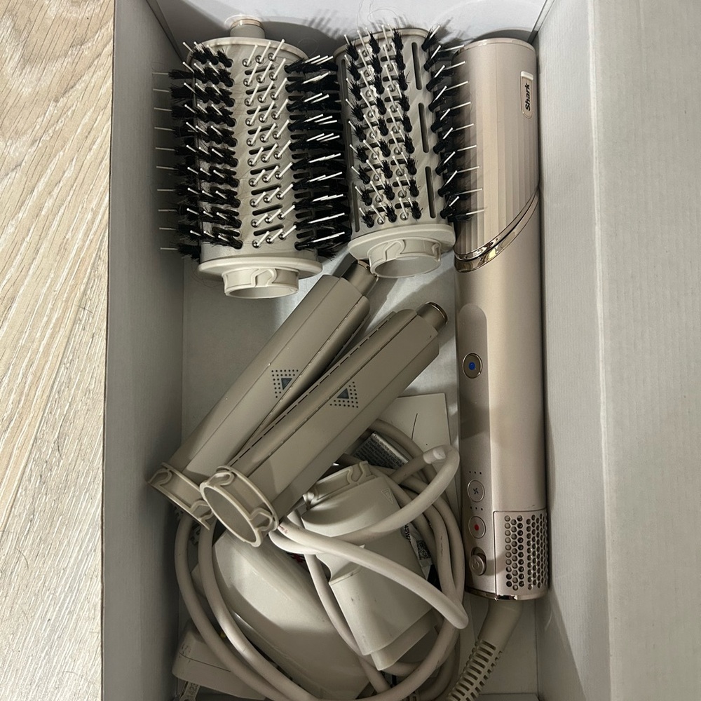 Dyson Hair Styler in Silver with Attachments